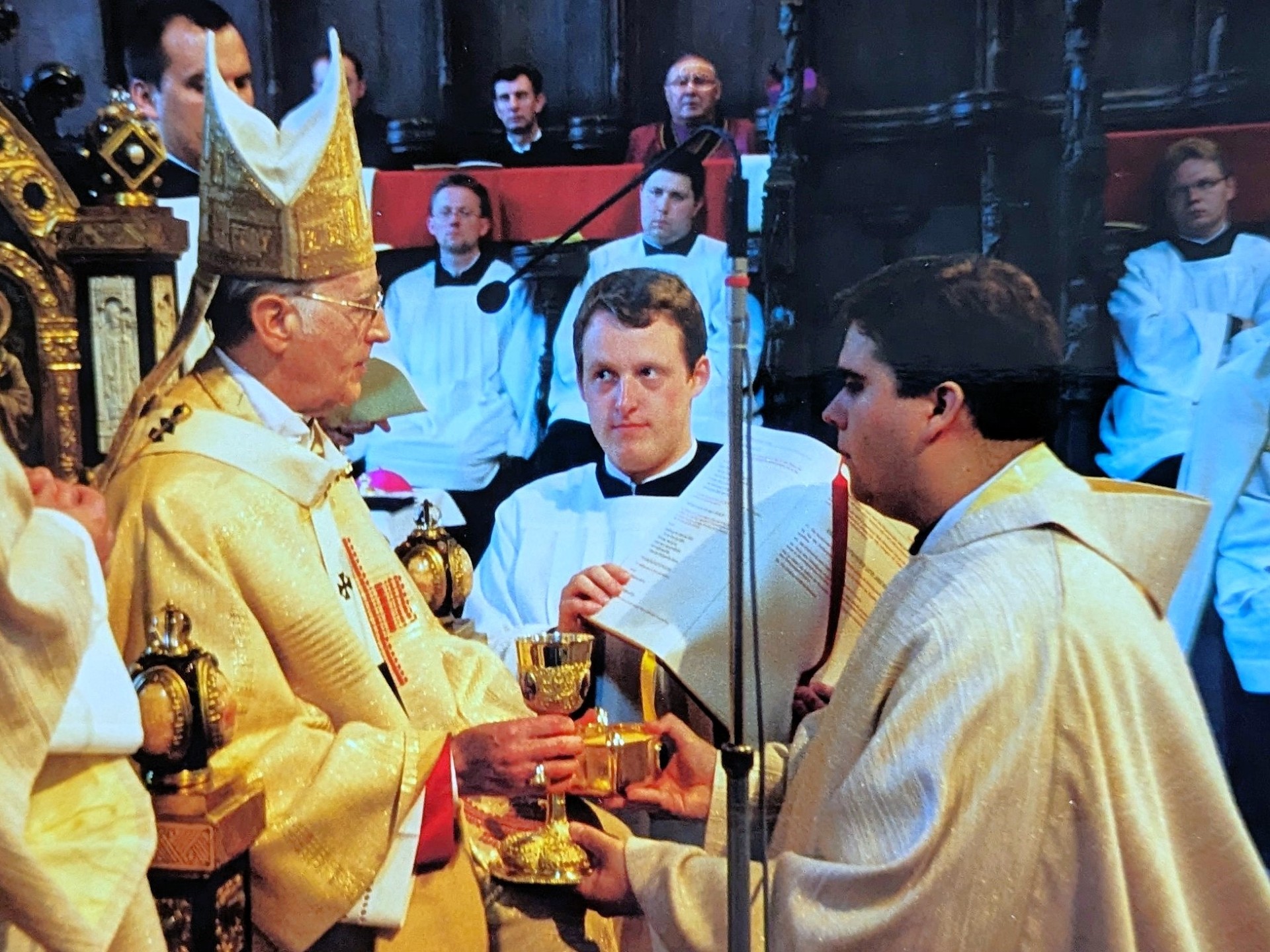 Priesterweihe am 30.06.2001 in Bamberg mit Erzbischof Dr. Karl Braun